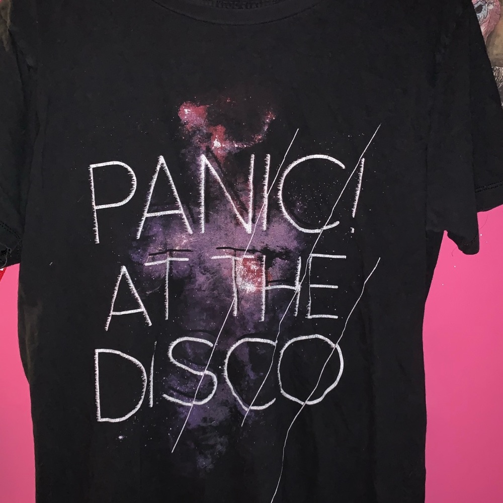 panic! at the disco galaxy tee